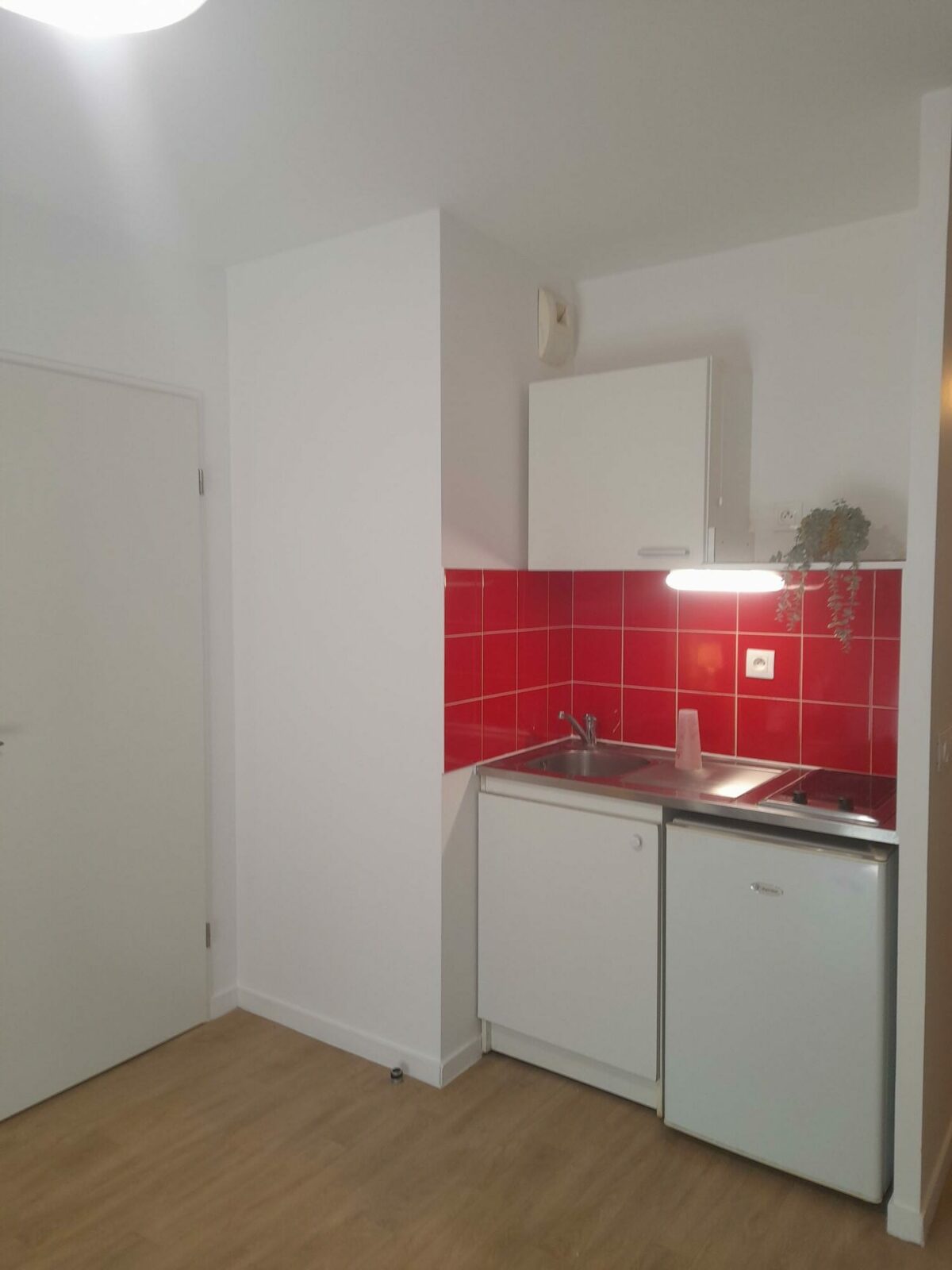 Kitchenette résidence Edgar Faure à Palaiseau
