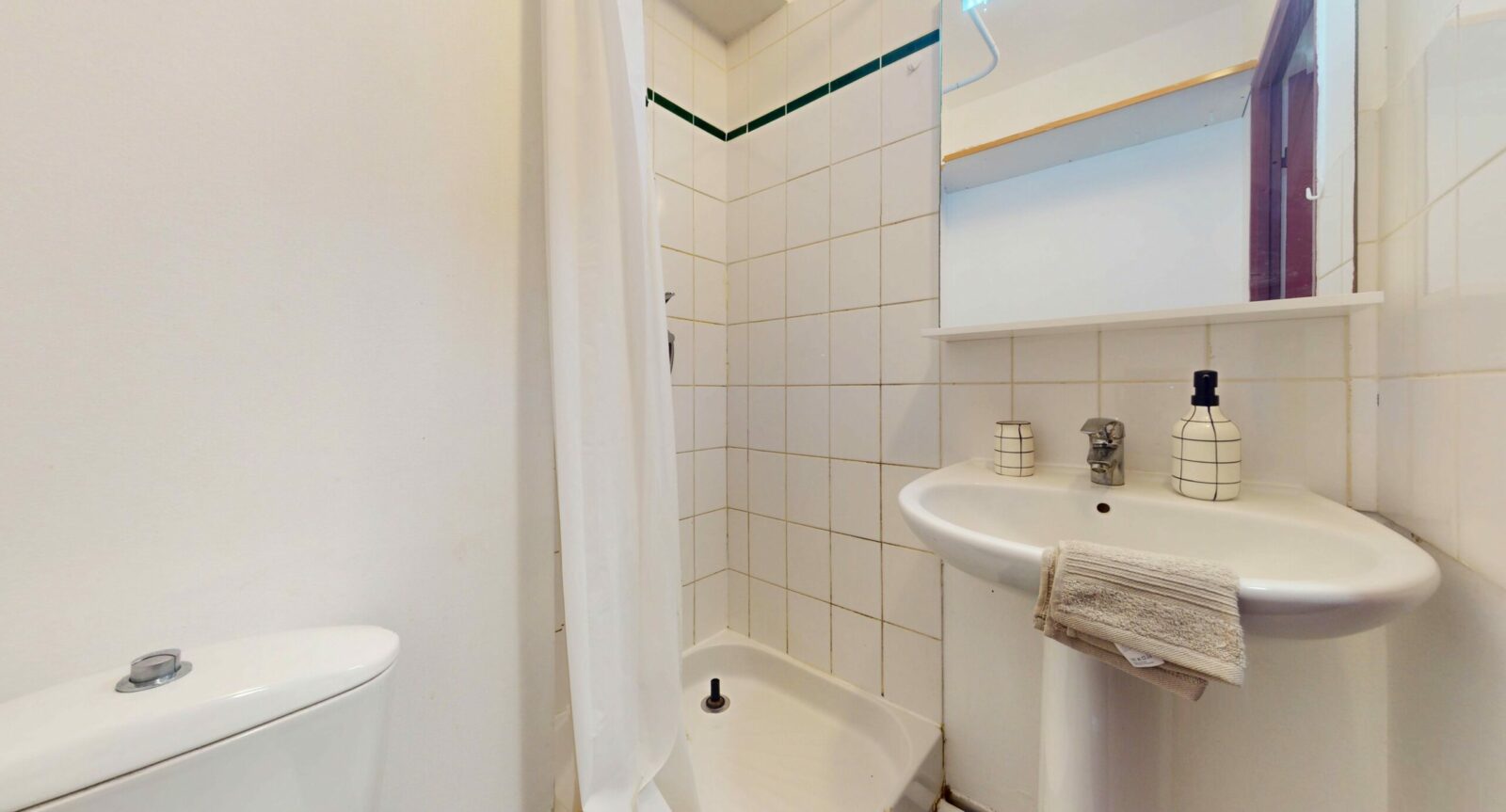 salle de bain - Residence-ARPEJ-MEUNIER-Champs-sur-Marne