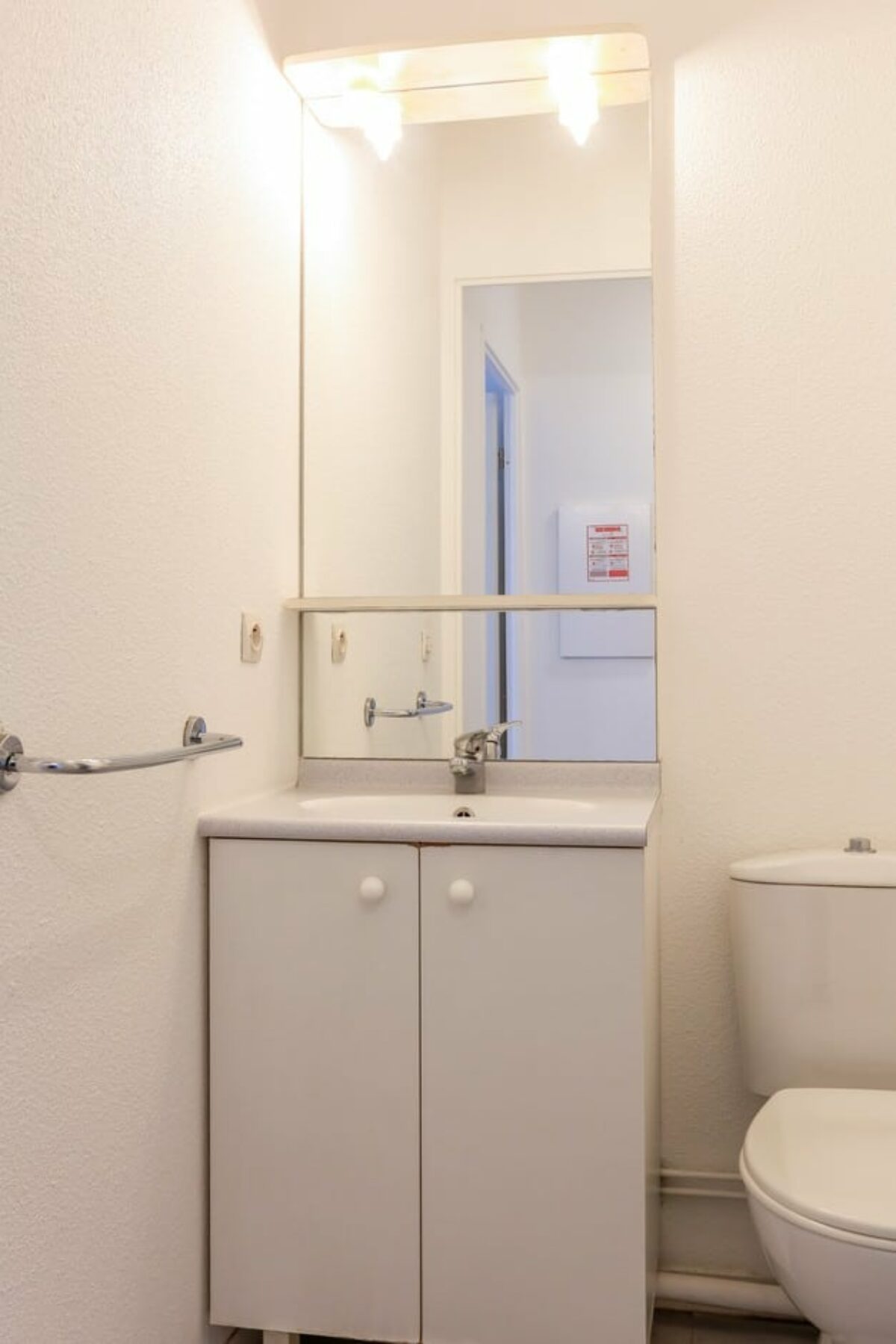 salle de bain résidence étudiante Les bords De Seine à Alfortville - ARPEJ