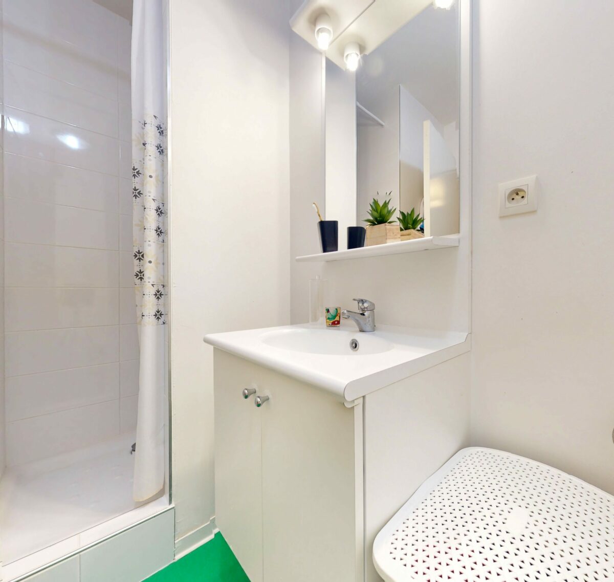 salle de bain résidence étudiante La Fayette Technopole à Metz - ARPEJ