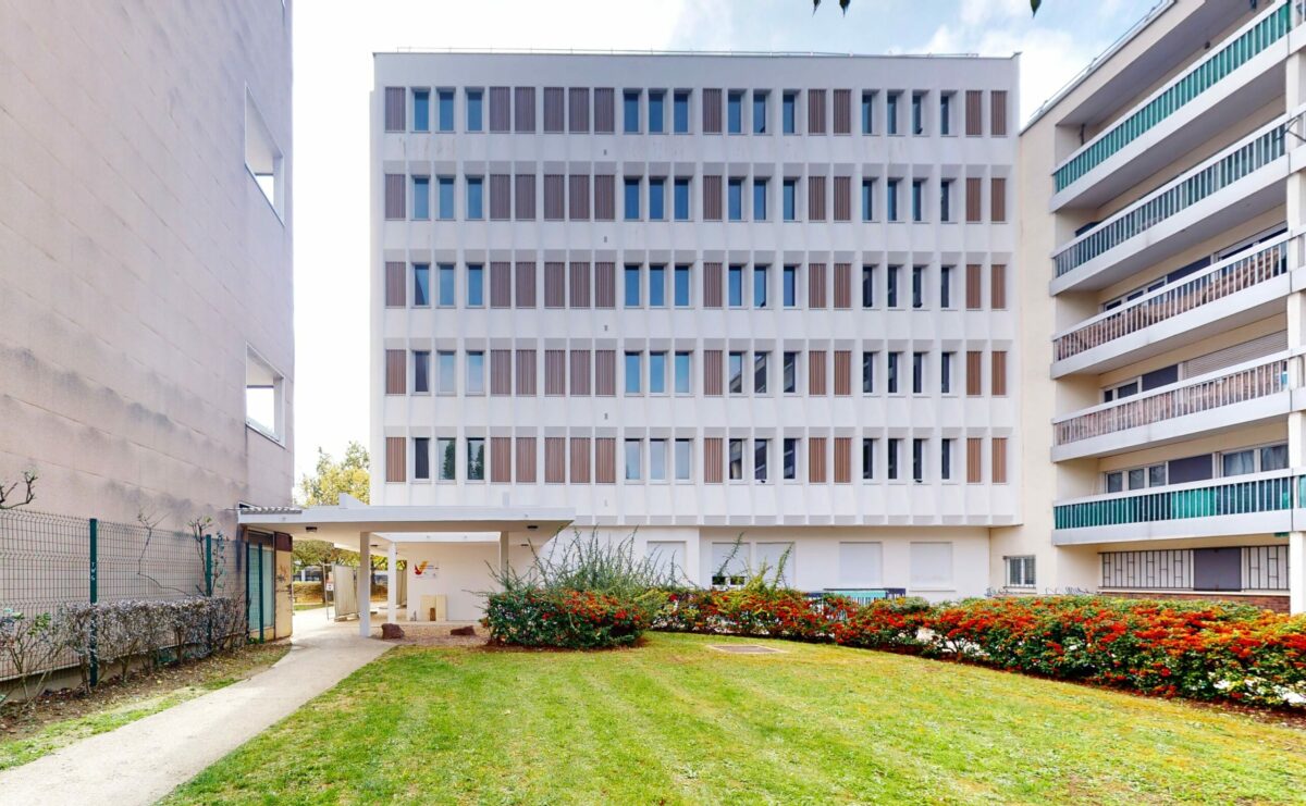 extérieur résidence étudiante Paul Cézanne à Cergy - Arpej