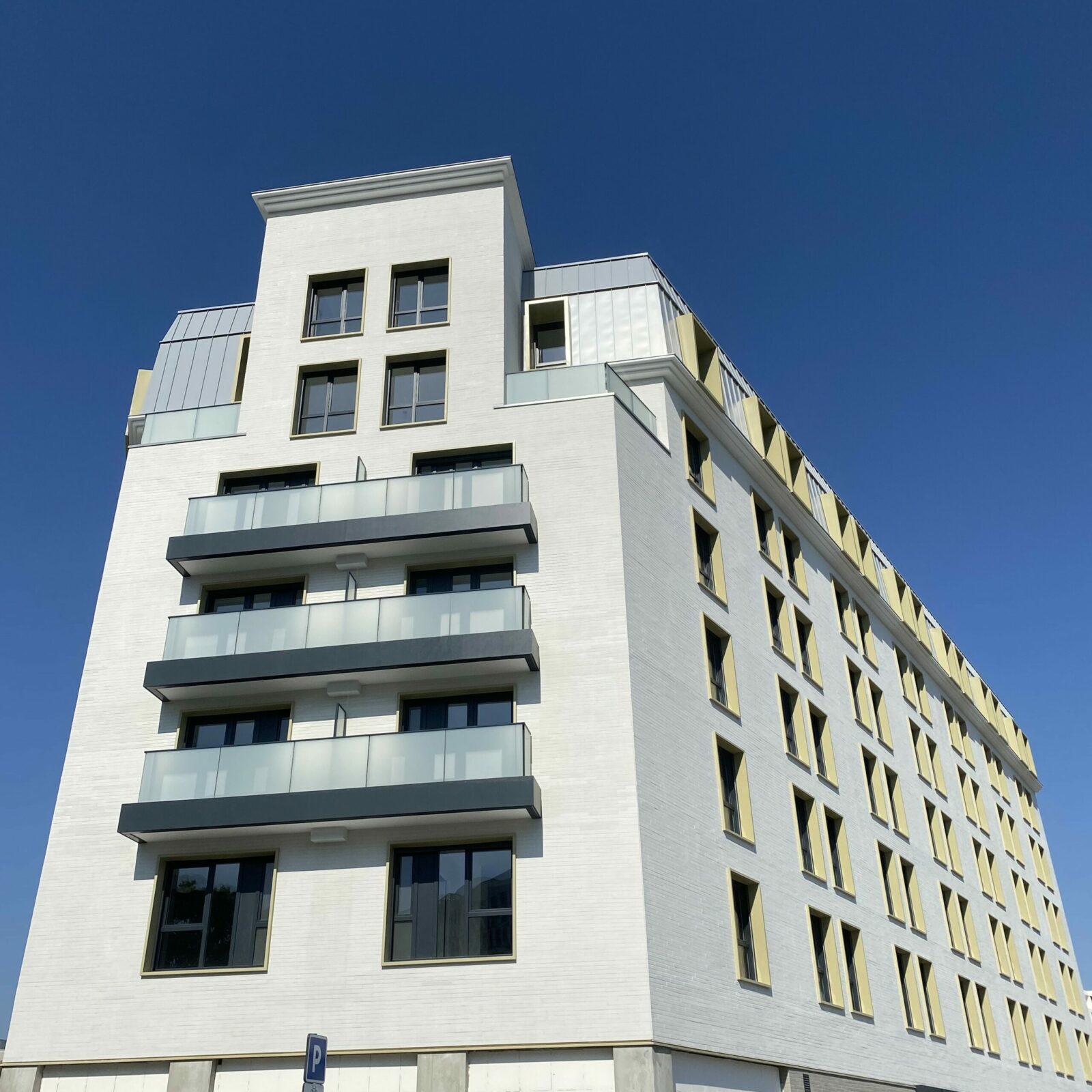 extérieur résidence étudiante Liberté à Saint Ouen - ARPEJ