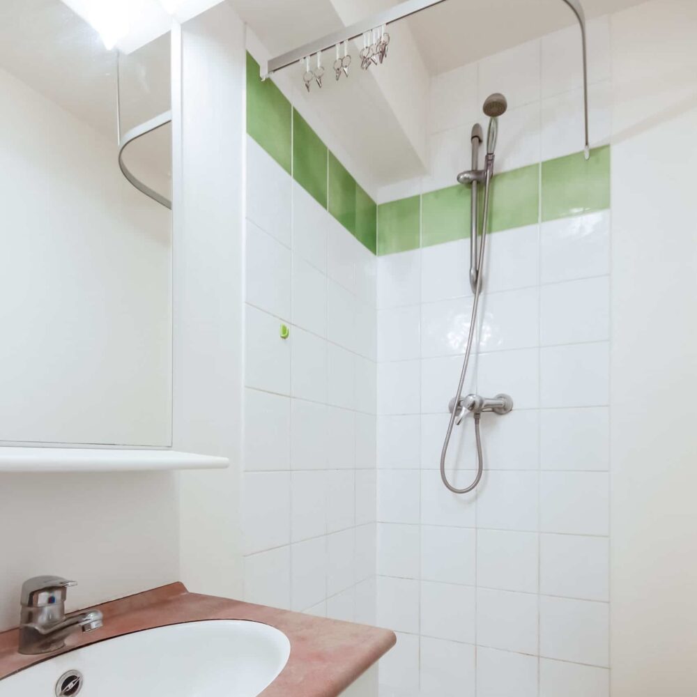 salle d'eau résidence étudiante André Devambez à Neuilly Plaisance - Arpej