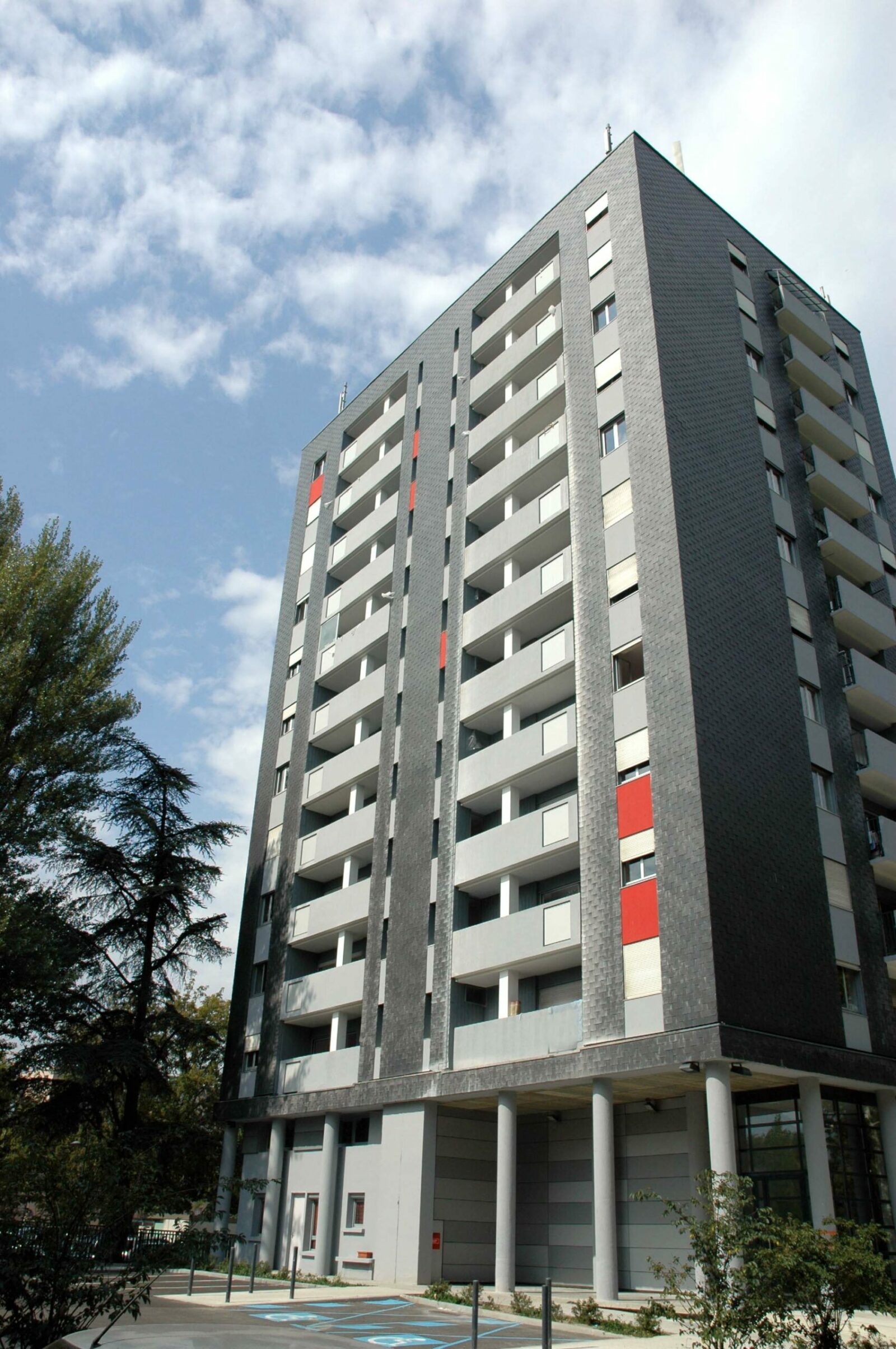 extérieur résidence étudiante Epigone à Grenoble - ARPEJ