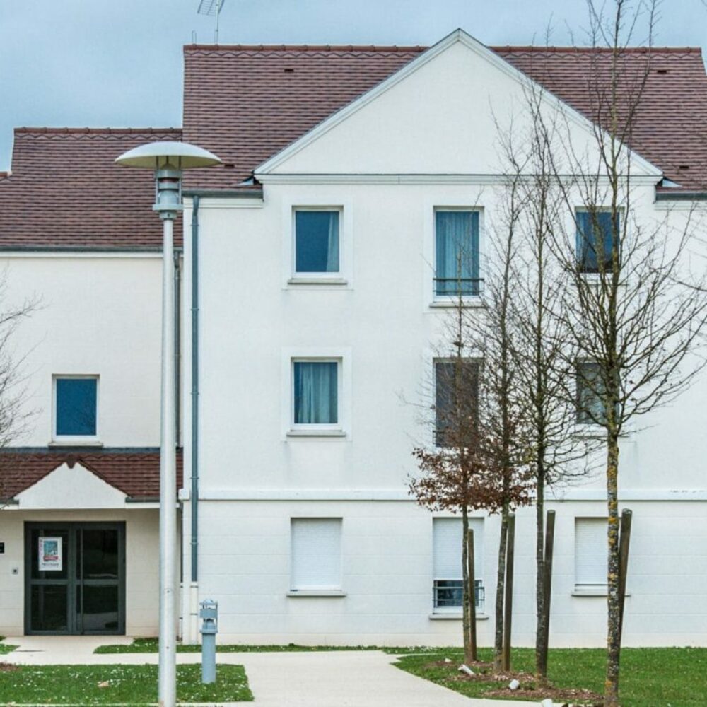 extérieur résidence étudiante et jeunes actifs Jean Zay à Cesson - Arpej
