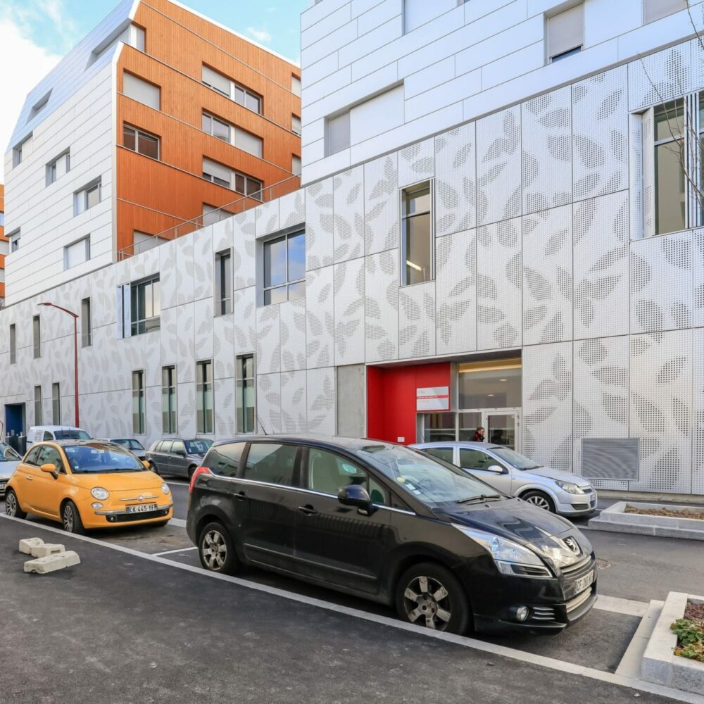 extérieur résidence jeunes actifs La Cerisaie à Fresnes - ARPEJ