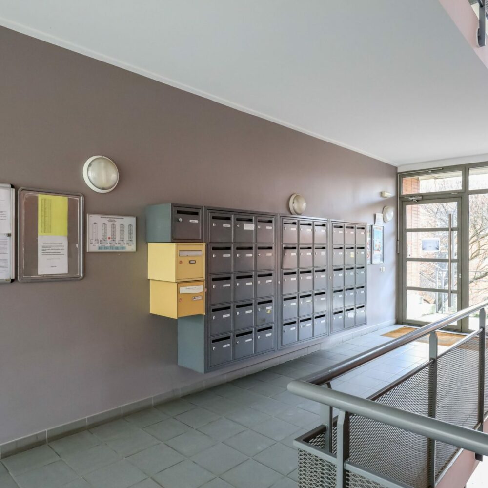 Hall d'entrée résidence étudiante Du Parc à Charenton-le-Pont - Arpej