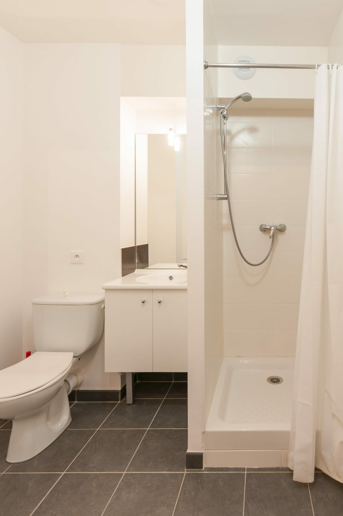 salle de bain résidence étudiante Du Technopole à Plouzané - ARPEJ